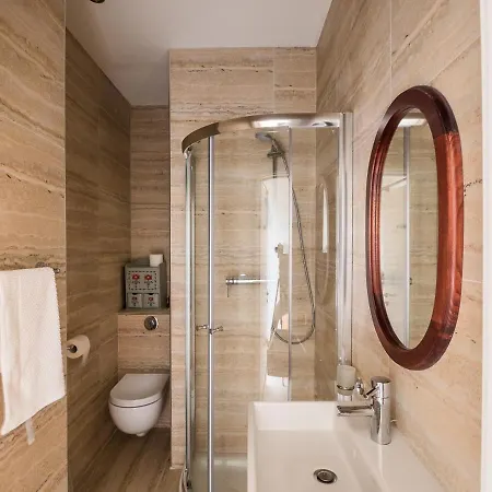 Country Penthouse With Spacious Terrace And Sunset Tones * Gharghur